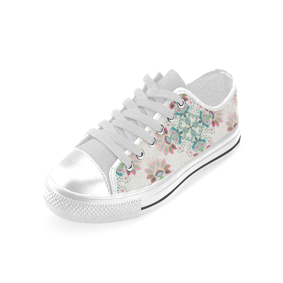 Square floral indian flower pattern Men's Low Top Canvas Shoes White