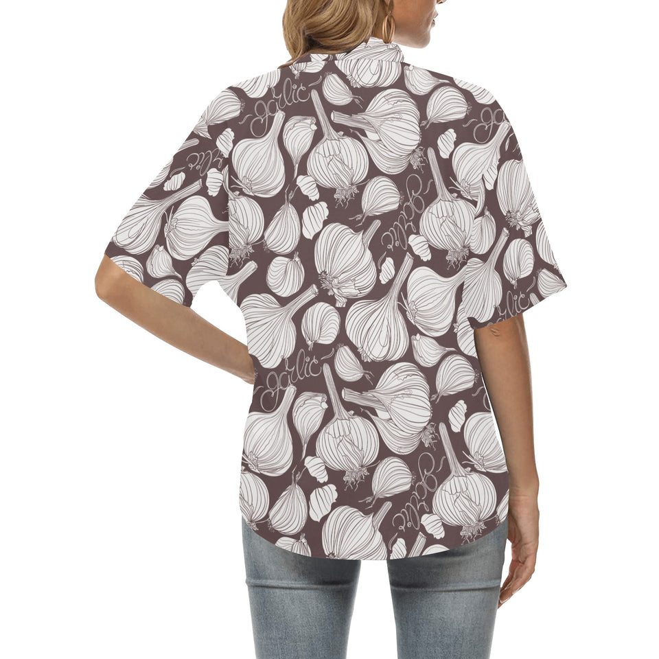 Garlic bulb dark background Women's All Over Print Hawaiian Shirt