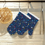 Music Notes Pattern Print Design 03 Heat Resistant Oven Mitts