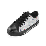 Airplane cloud grey background Men's Low Top Canvas Shoes Black