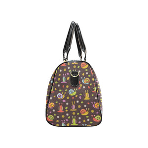 Snail Pattern Print Design 02 Travel Bag