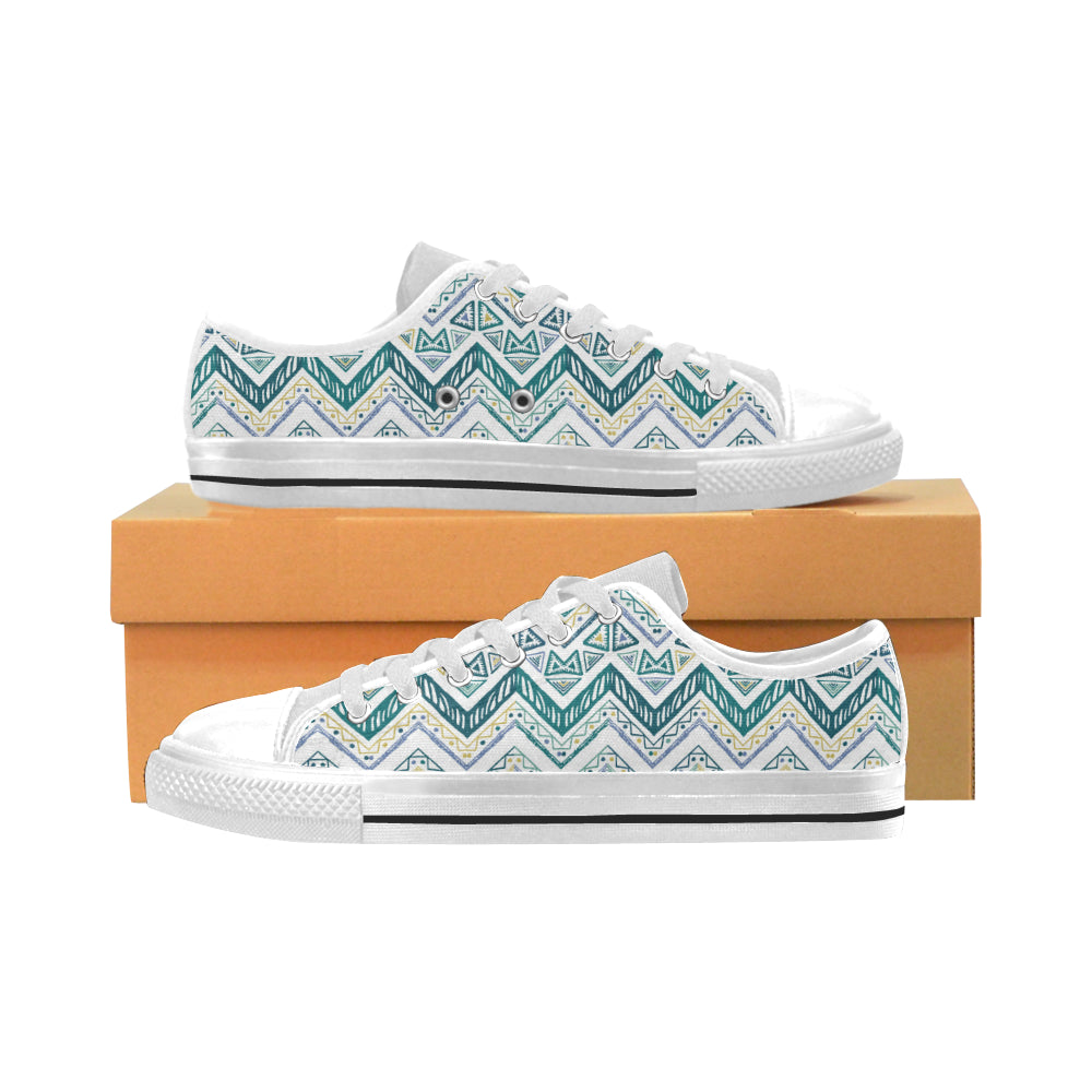 zigzag  chevron paint design pattern Men's Low Top Shoes White