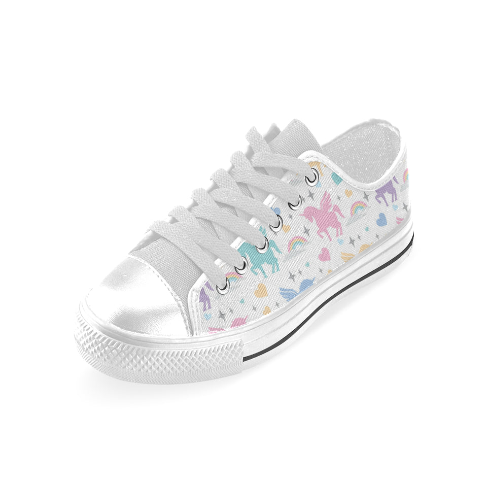 colorful unicorn rainbow heart pattern Men's Low Top Shoes White