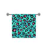 Green leopard skin print pattern Bath Towel