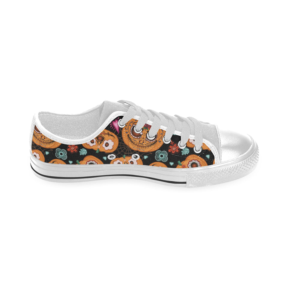 Pumpkin flowers spiderweb Halloween theme Men's Low Top Shoes White