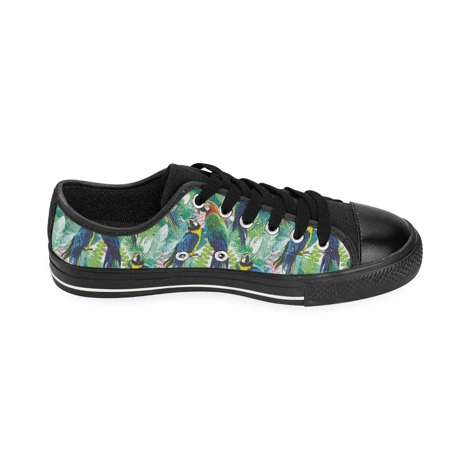 Colorful parrot exotic flower leaves Men's Low Top Canvas Shoes Black