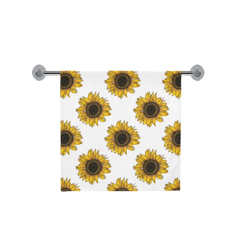 sunflowers design pattern Bath Towel