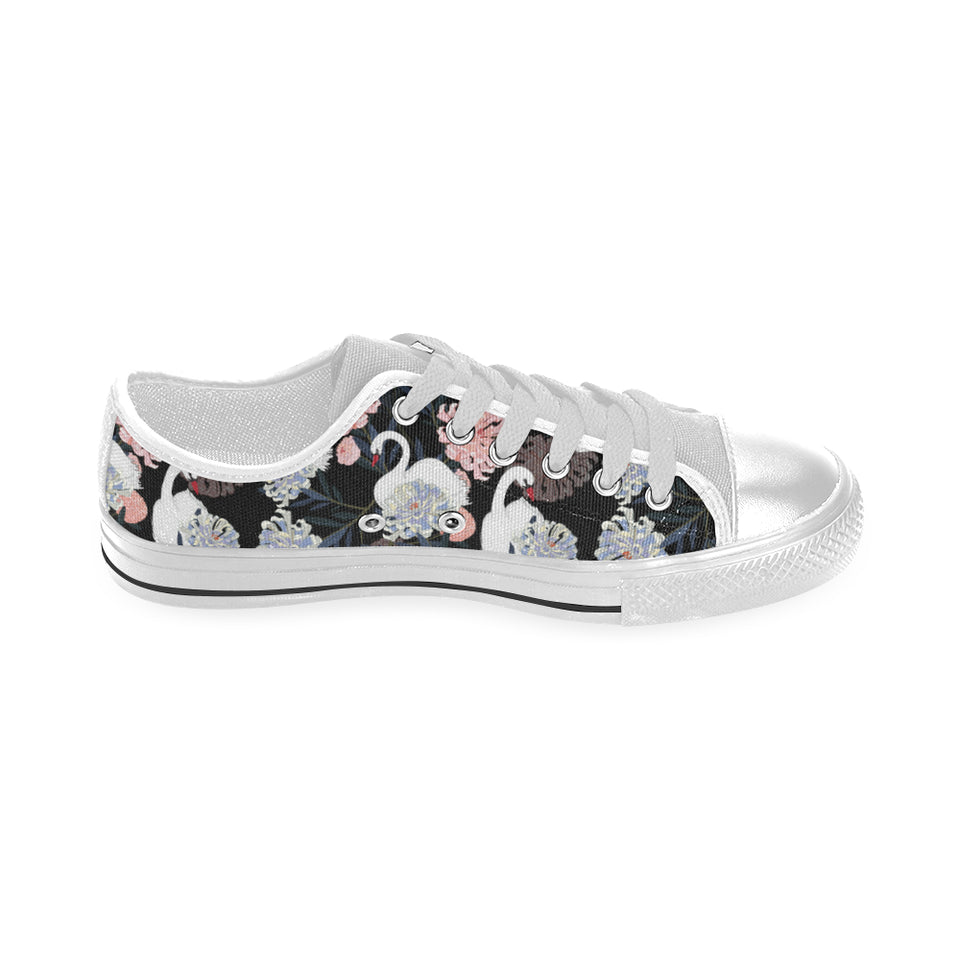 white swan blooming flower pattern Men's Low Top Shoes White