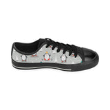 Cute Penguin christmas pattern Men's Low Top Canvas Shoes Black