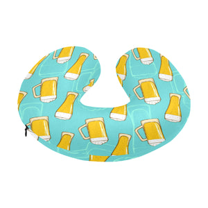 Beer pattern green background U-Shaped Travel Neck Pillow