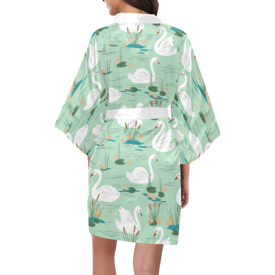 White swan lake pattern Women's Short Kimono Robe