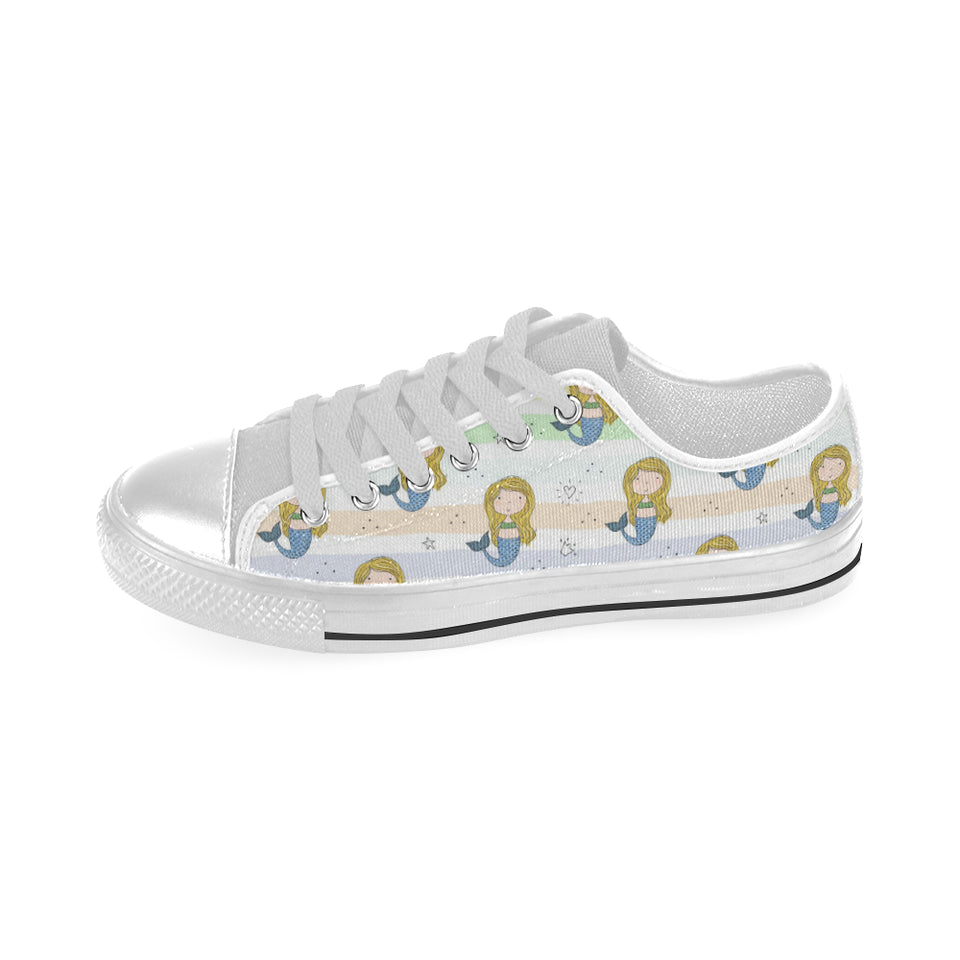 Cute hand drawn mermaid Men's Low Top Canvas Shoes White