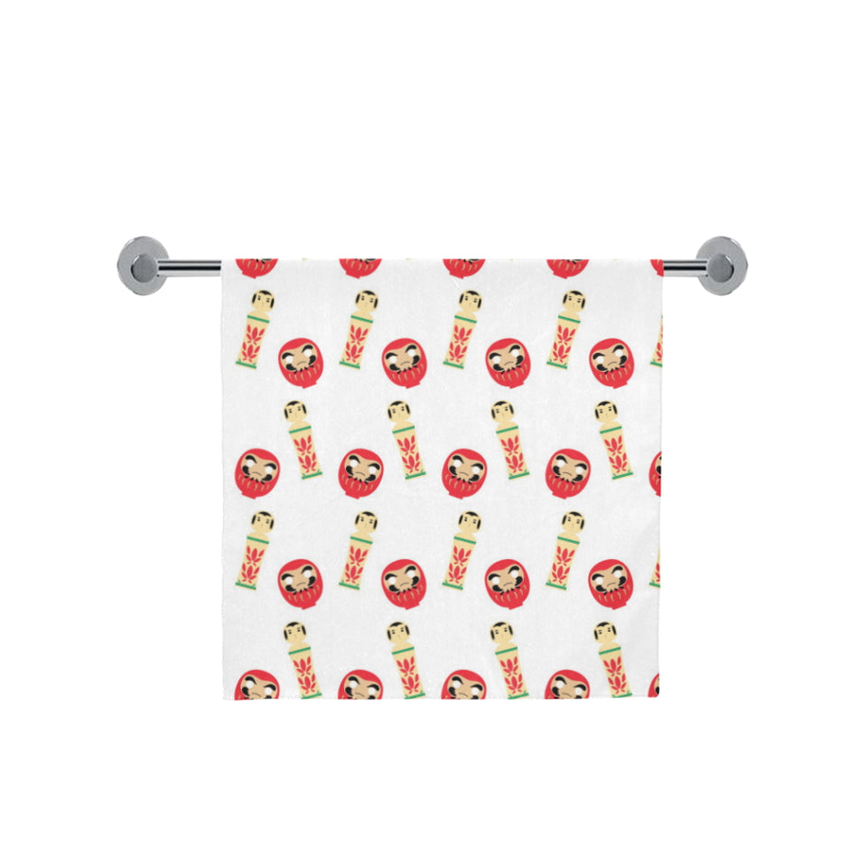 Daruma japanese wooden doll Bath Towel