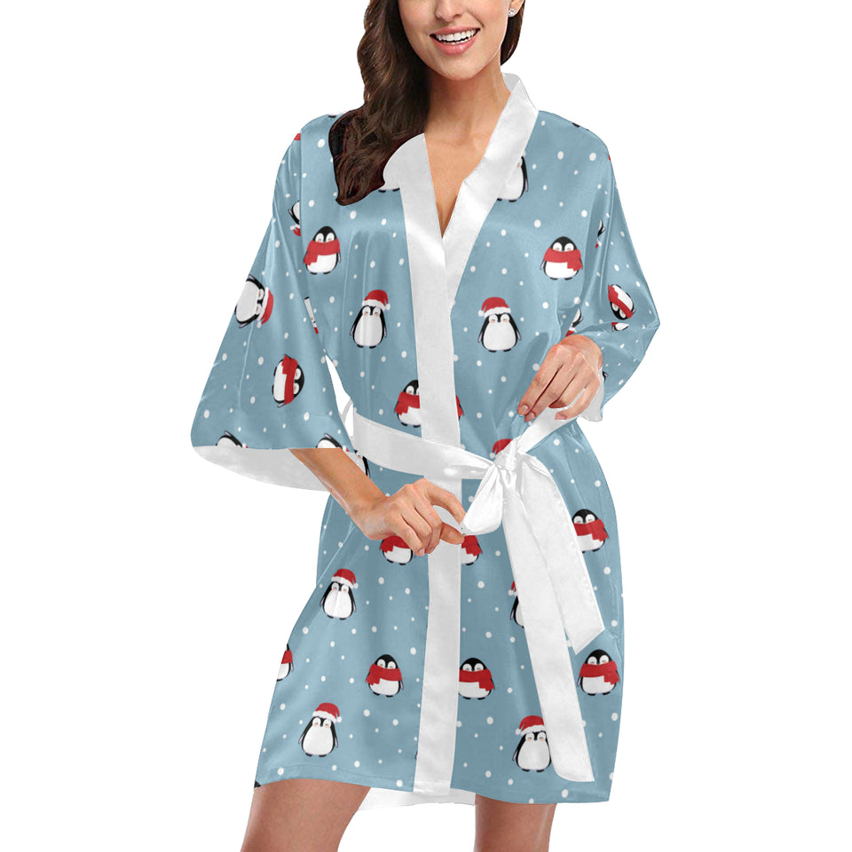Cute penguin christmas snow pattern Women's Short Kimono Robe