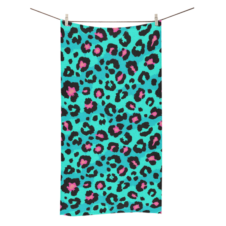 Green leopard skin print pattern Bath Towel