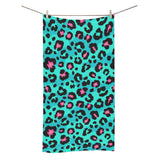 Green leopard skin print pattern Bath Towel
