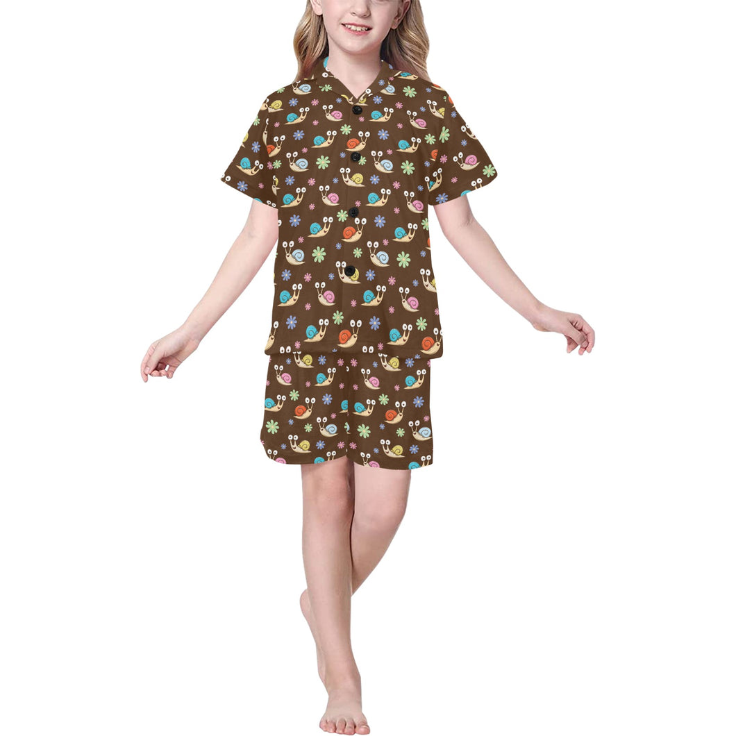 Snail Pattern Print Design 03 Kids' Boys' Girls' V-Neck Short Pajama Set