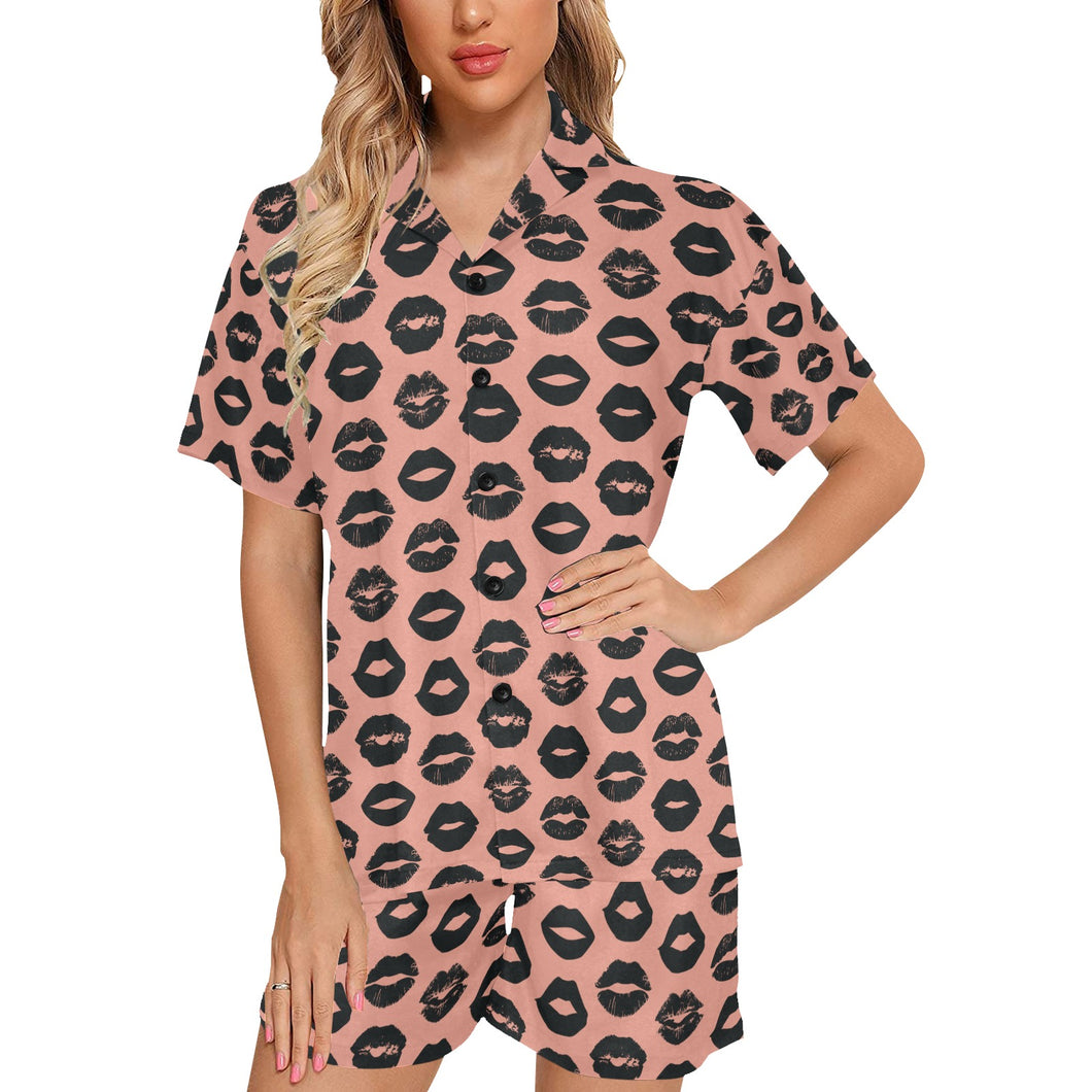 Lips Pattern Print Design 02 Women's V-Neck Short Pajama Set