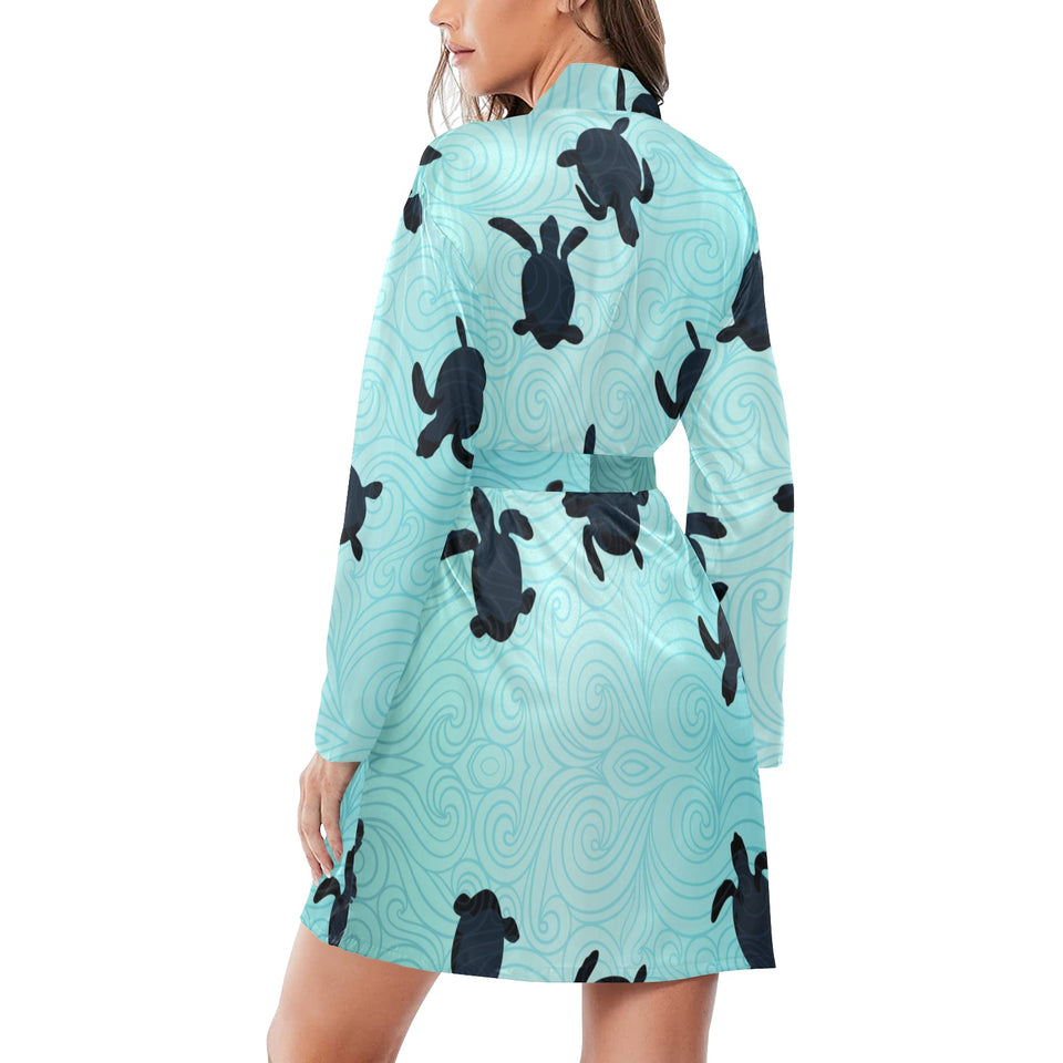 Sea turtle with blue ocean backgroud Women's Long Sleeve Belted Night Robe