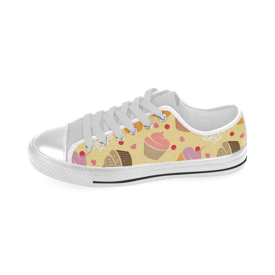 cake cupcake heart cherry pattern Men's Low Top Shoes White