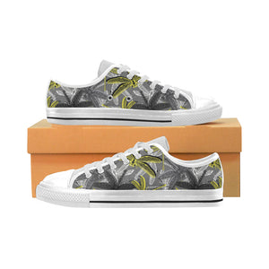 Hand drawn dragonfly pattern Men's Low Top Shoes White
