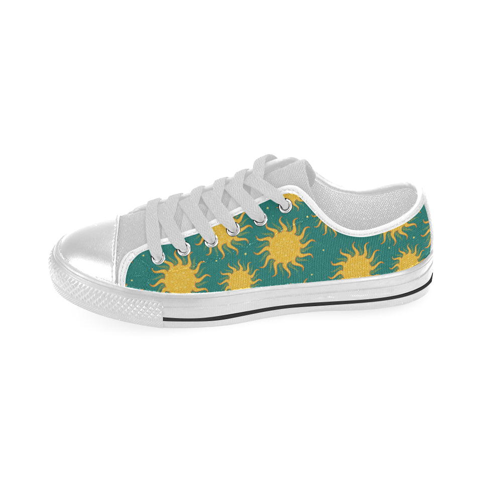 Sun green background Men's Low Top Shoes White