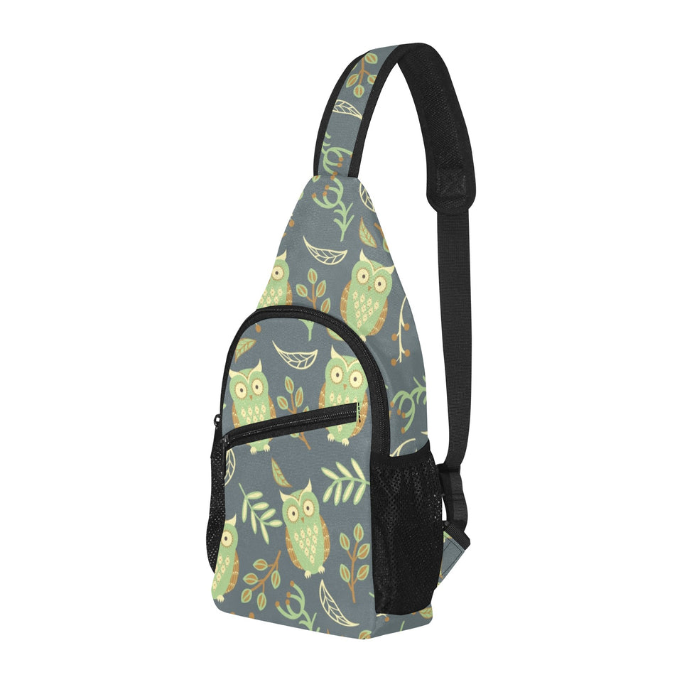 Cute owls leaves pattern All Over Print Chest Bag
