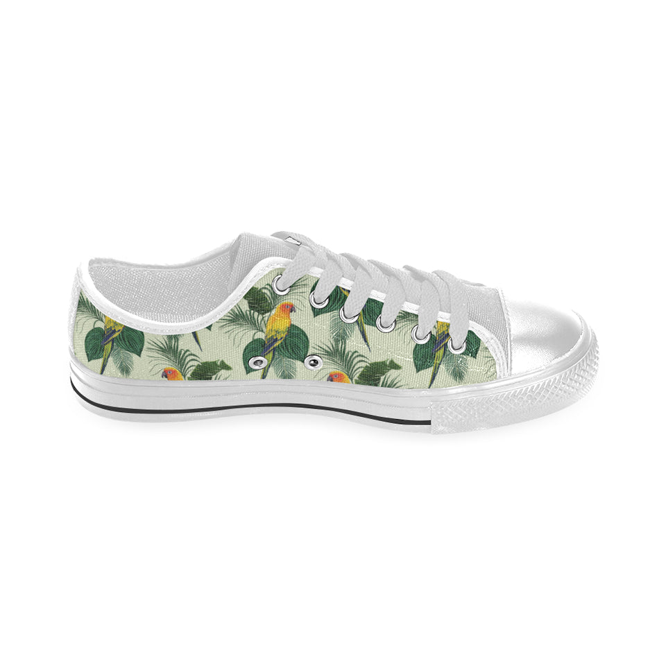 Beautiful parrot palm leaves pattern Men's Low Top Shoes White
