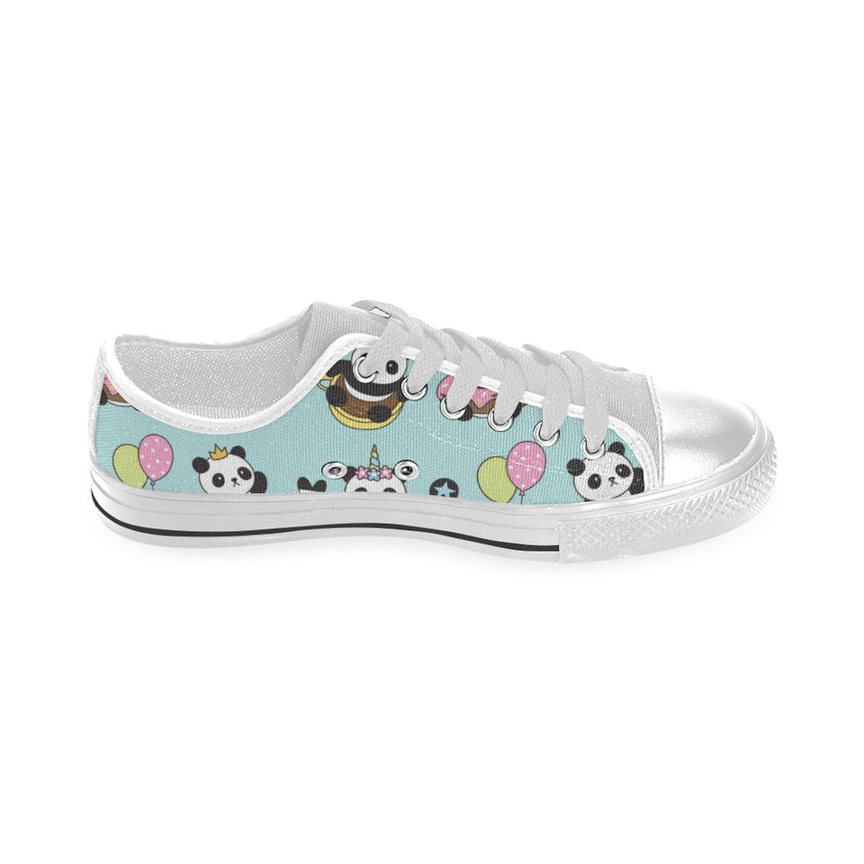 Cute baby panda pattern Men's Low Top Canvas Shoes White
