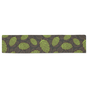 Hop pattern black background Table Runner