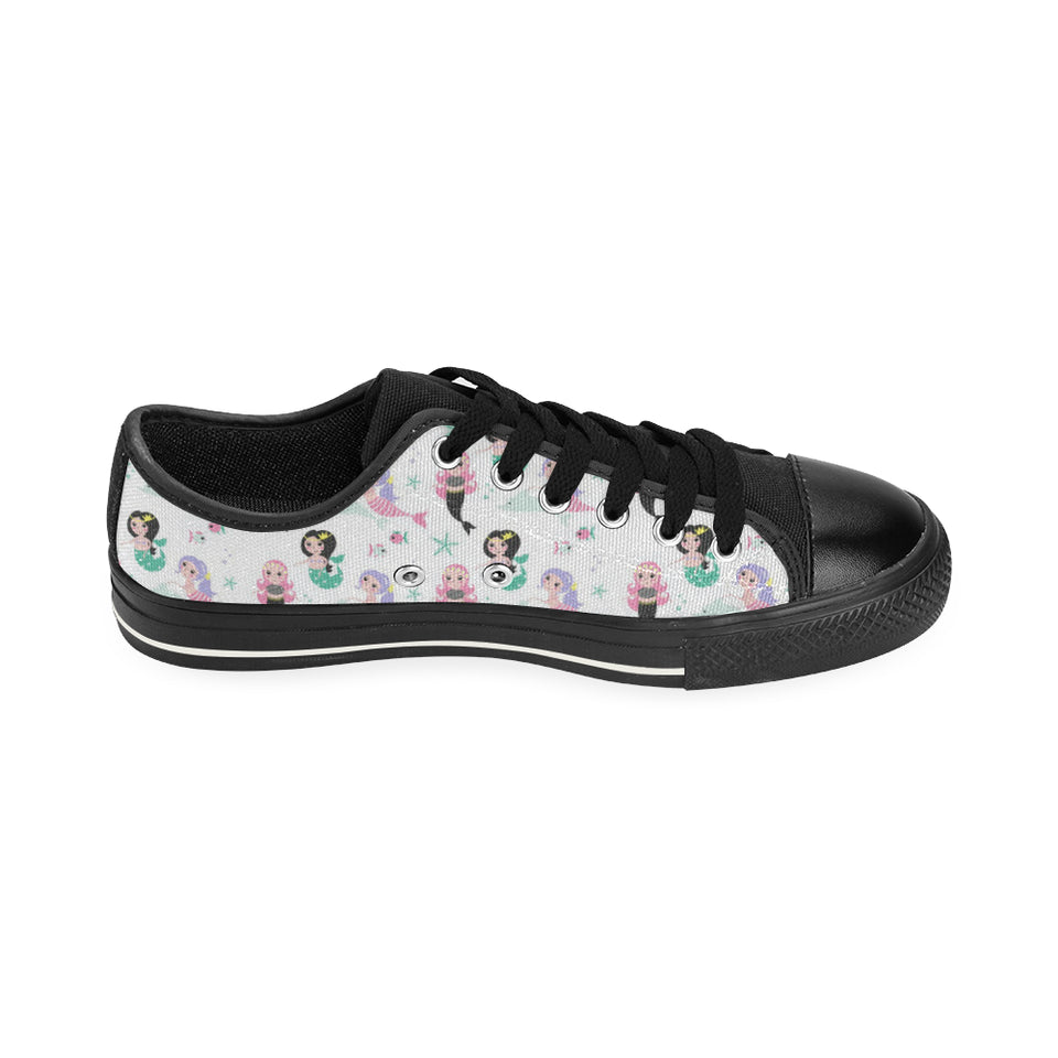 cute mermaid dolphin fish starfish pattern Men's Low Top Canvas Shoes Black