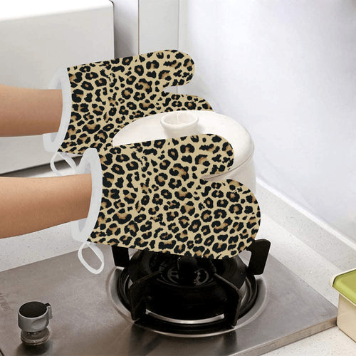 Leopard print design pattern Heat Resistant Oven Mitts