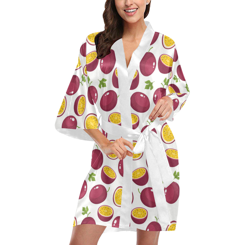 Passion fruit design pattern Women's Short Kimono Robe