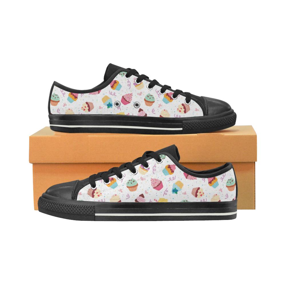 Cake cupcake design pattern Kids' Boys' Girls' Low Top Canvas Shoes Black