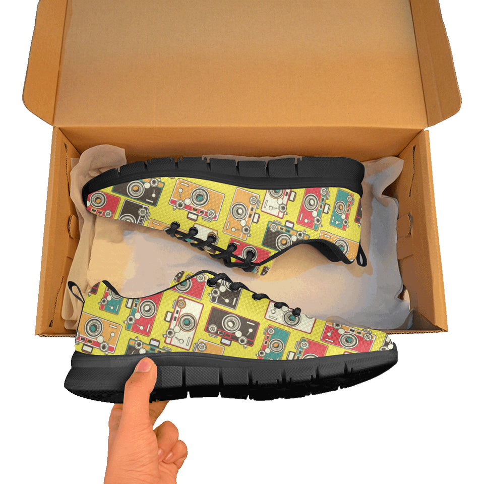 Camera Pattern Print Design 02 Men's Breathable Sneakers ( Model 055)