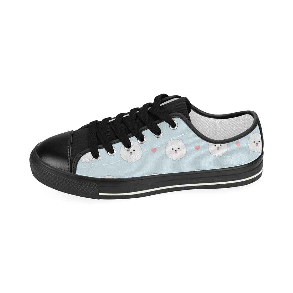White cute pomeranian pattern Women's Low Top Canvas Shoes Black