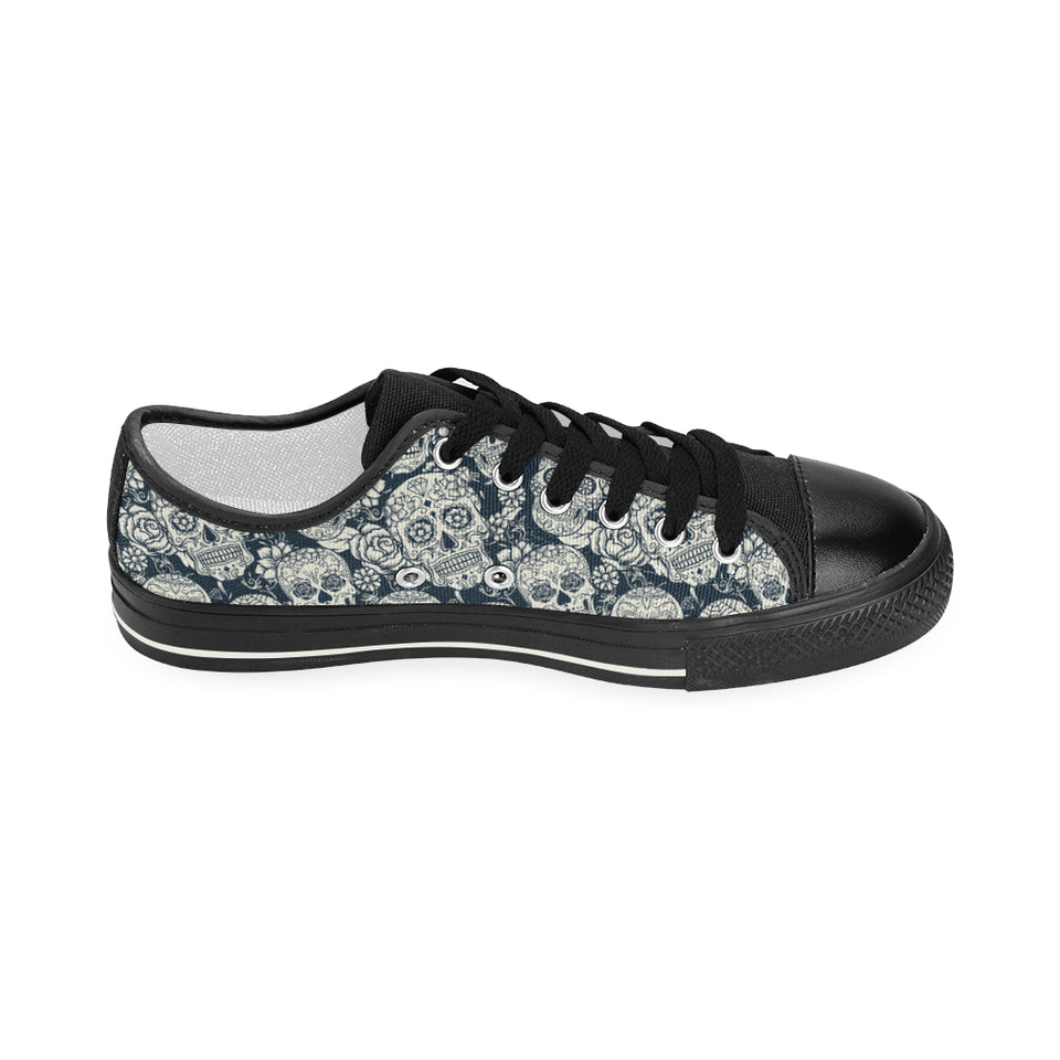 Sugar skull black white pattern Women's Low Top Canvas Shoes Black