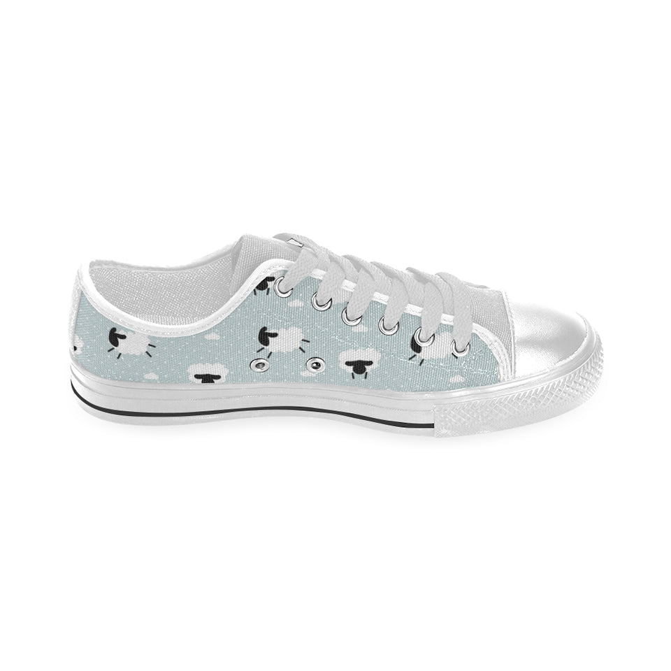 Sheep polka dot cloud pattern Men's Low Top Shoes White