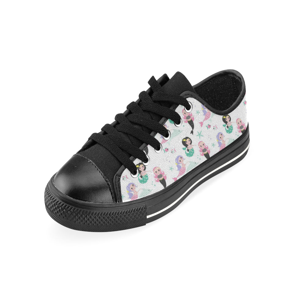 cute mermaid dolphin fish starfish pattern Men's Low Top Canvas Shoes Black