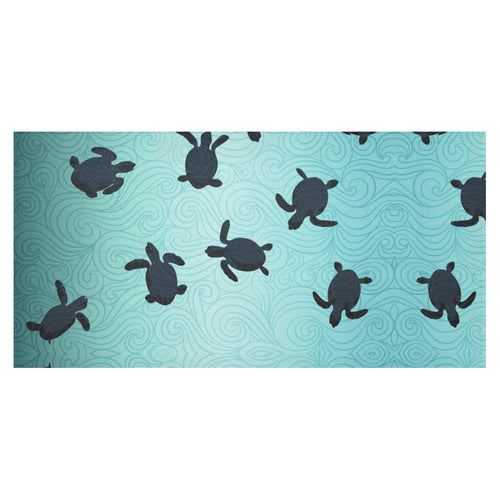 Sea turtle with blue ocean backgroud Tablecloth