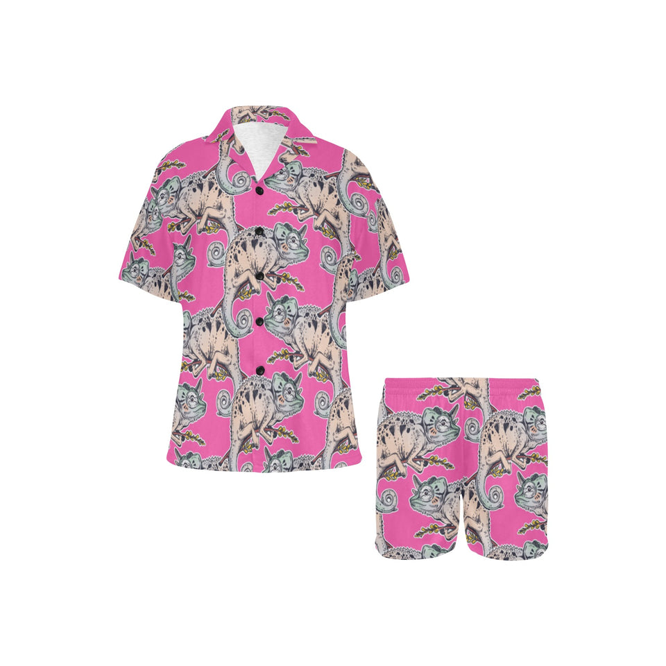 Chameleon lizard pattern pink background Women's V-Neck Short Pajama Set