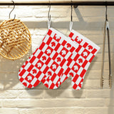 Canada Pattern Print Design 05 Heat Resistant Oven Mitts