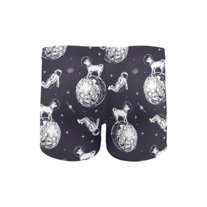 Chihuahua space helmet. astronaut pattern Men's Swimming Trunks