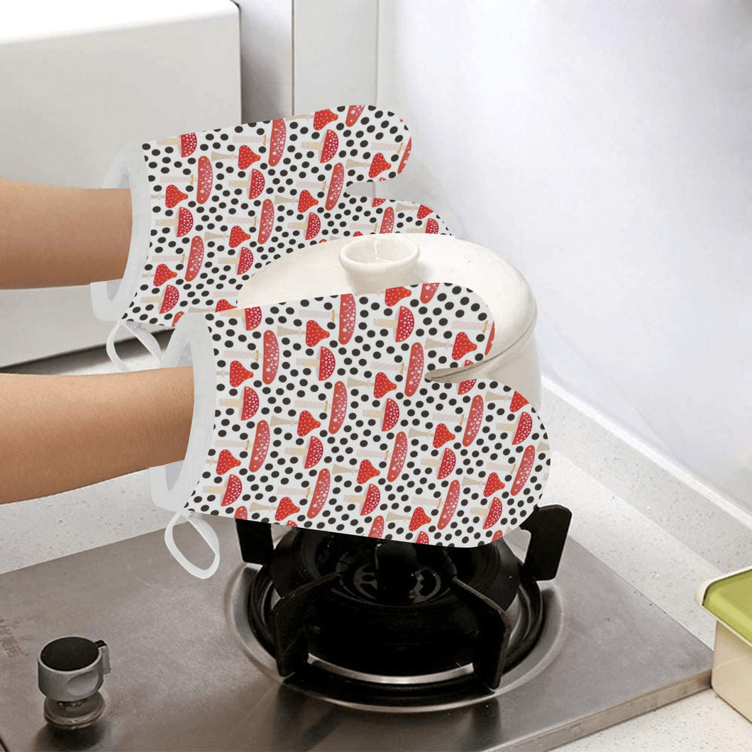 Red mushroom dot pattern Heat Resistant Oven Mitts
