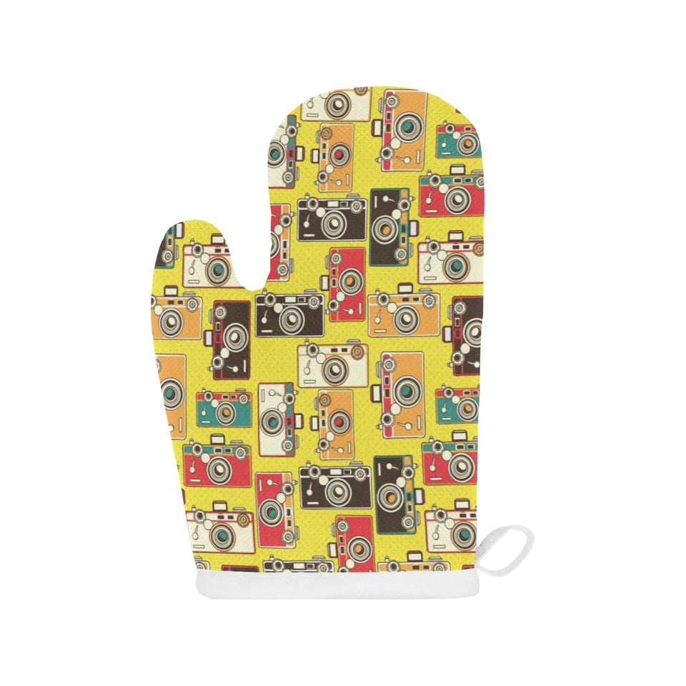 Camera Pattern Print Design 02 Heat Resistant Oven Mitts