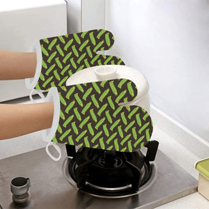 Green Peas Pattern Print Design 05 Heat Resistant Oven Mitts