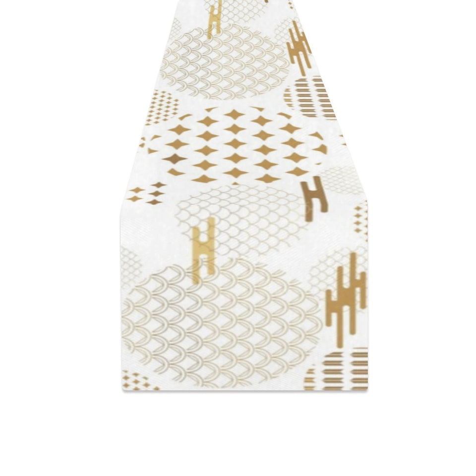 Beautiful gold japanese pattern Table Runner