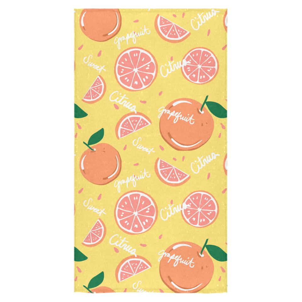 Grapefruit yellow background Bath Towel