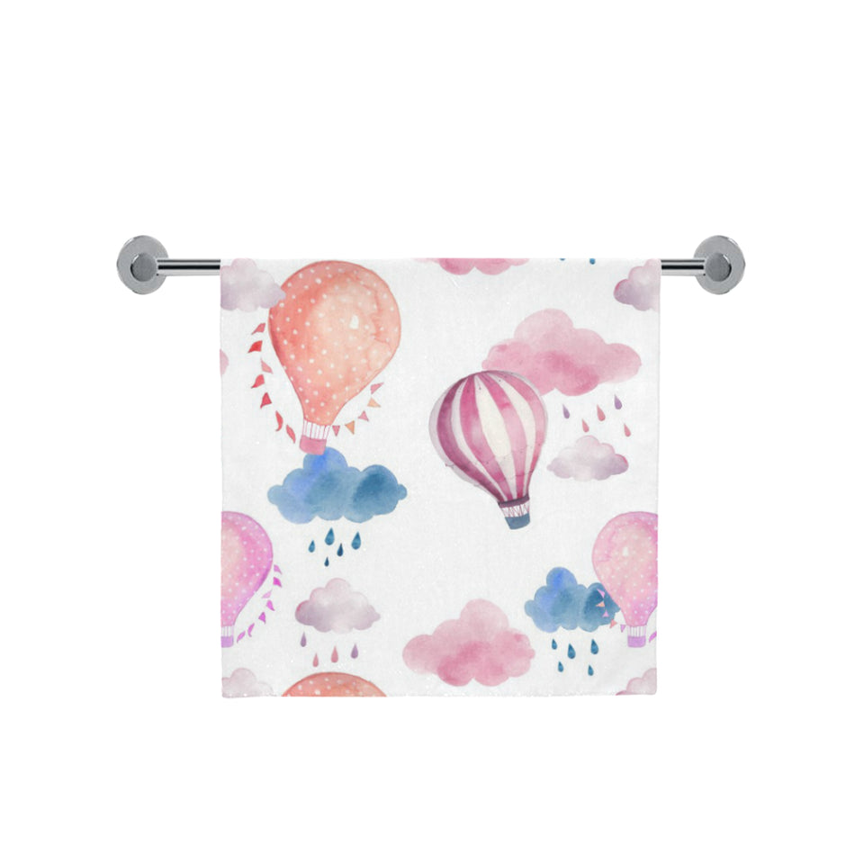 Watercolor air balloon cloud pattern Bath Towel