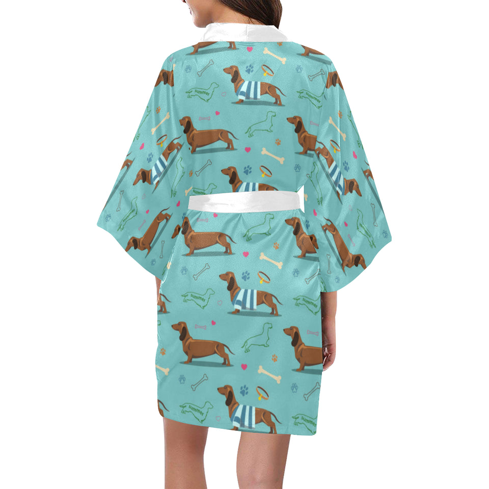 Dachshund decorative background Women's Short Kimono Robe